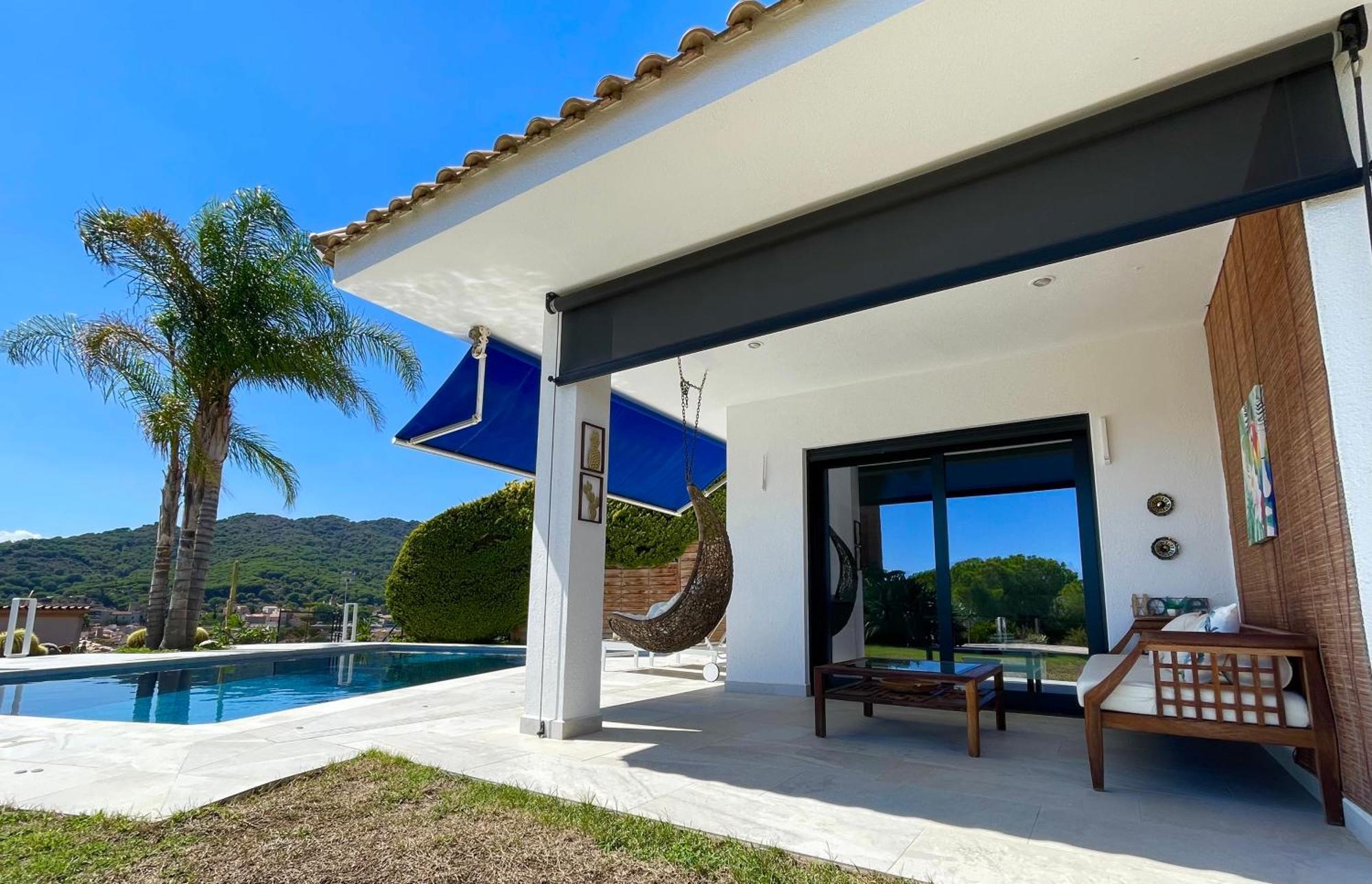 Palm Maresme - Suite With Bathroom And Terrasse With Ocean Views In A Private Villa Vilassar De Dalt Exteriör bild